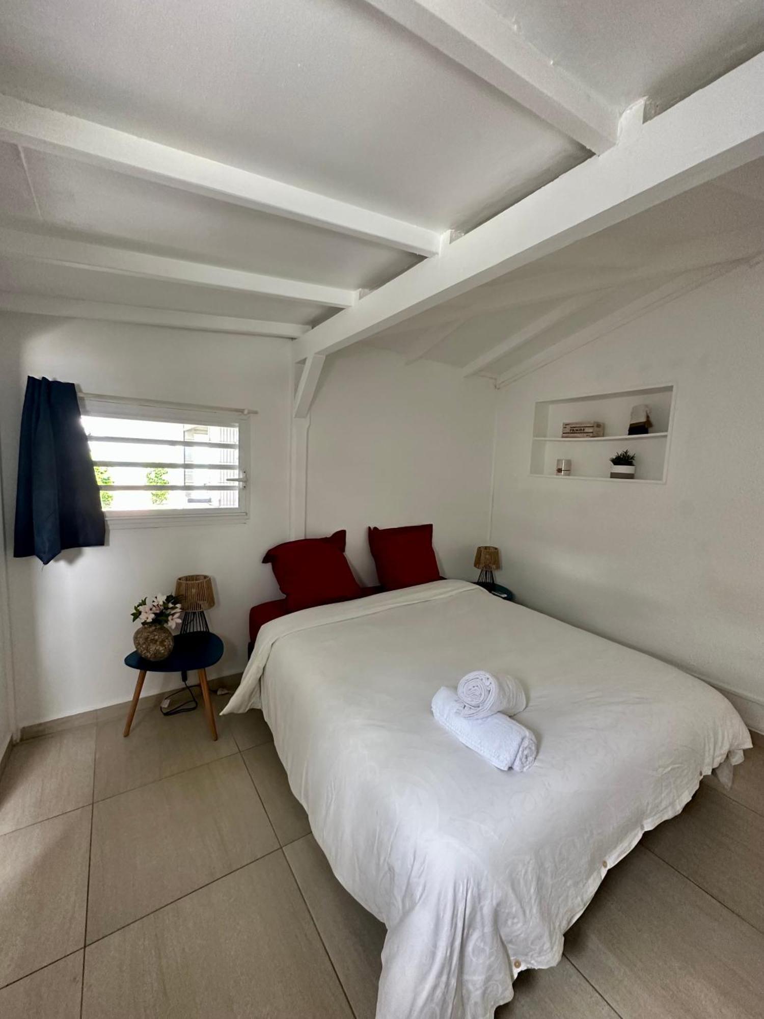 Maison Bord De Mer Le Gosier  Ngoại thất bức ảnh